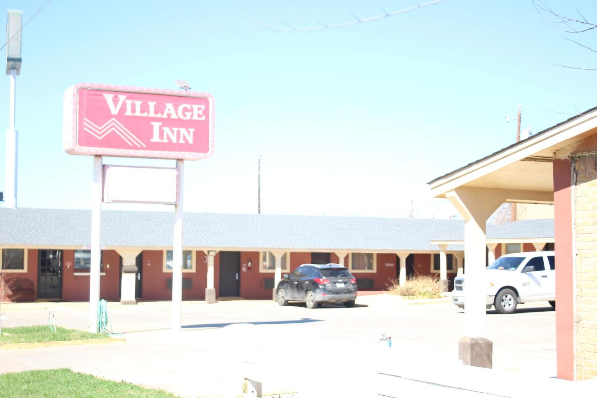 Village Inn Cotulla Buitenkant foto