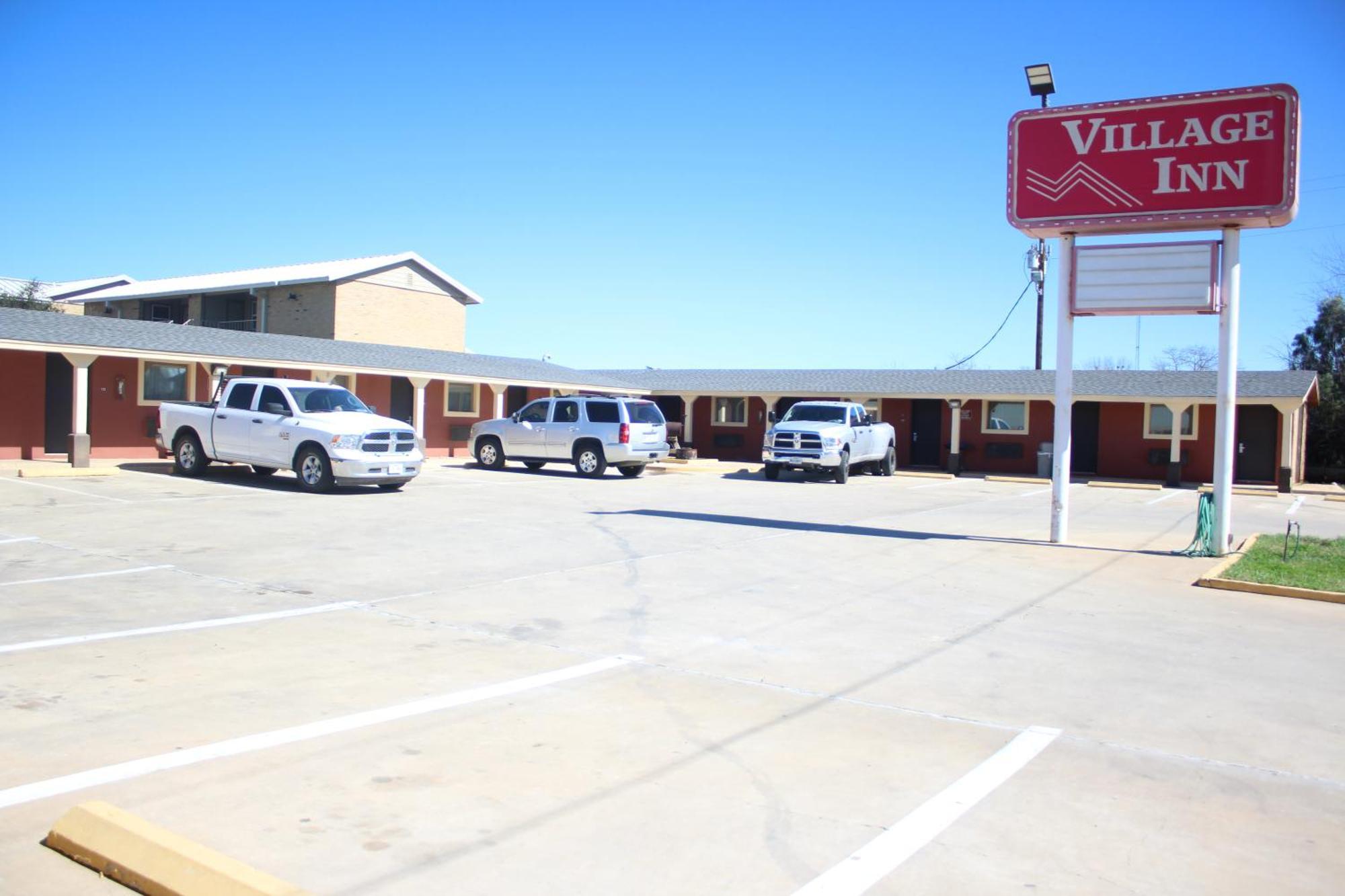 Village Inn Cotulla Buitenkant foto